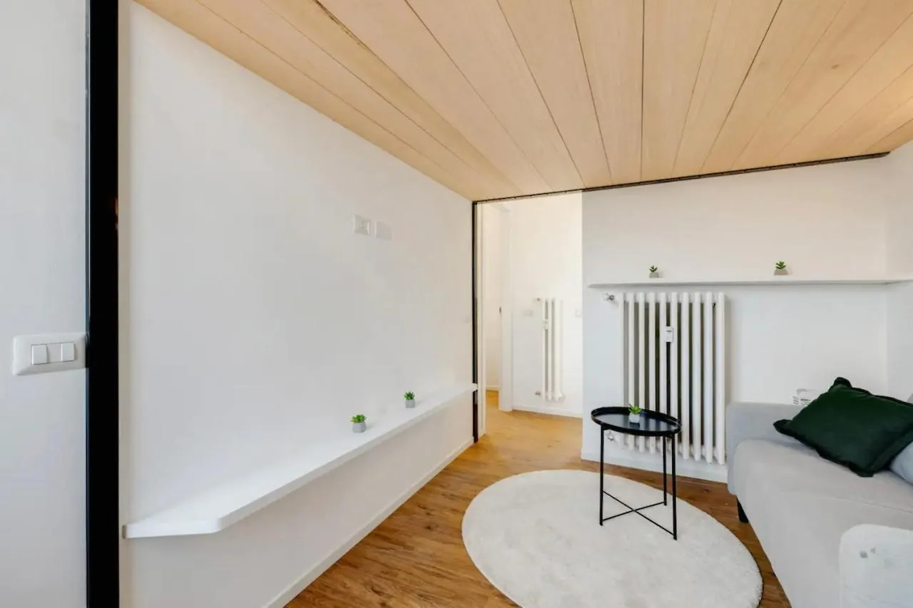 Apartment Navigli Loft - Hosted By Sweetstay Milan